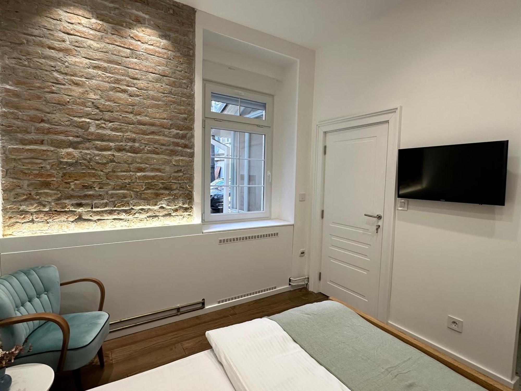 Easy Life Belgrado Exterior foto